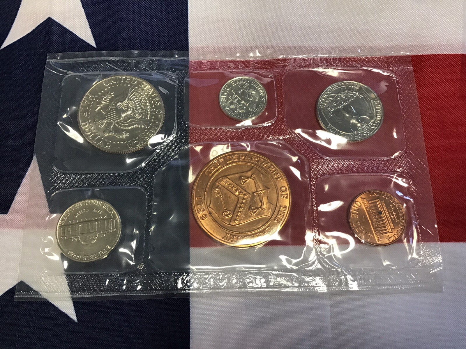 1981-D Official US Mint Souvenir Set as pictured.