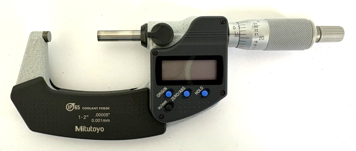 MITUTOYO 293-341-32 1-2" DIGITAL MICROMETER .00005" IP65 w/SPC OUTPUT - NEW