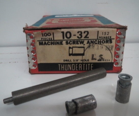 10-32 MACHINE SCREW ANCHORS 3/8" HOLE THUNDERTIE 100 PCS  152  (LL2443)