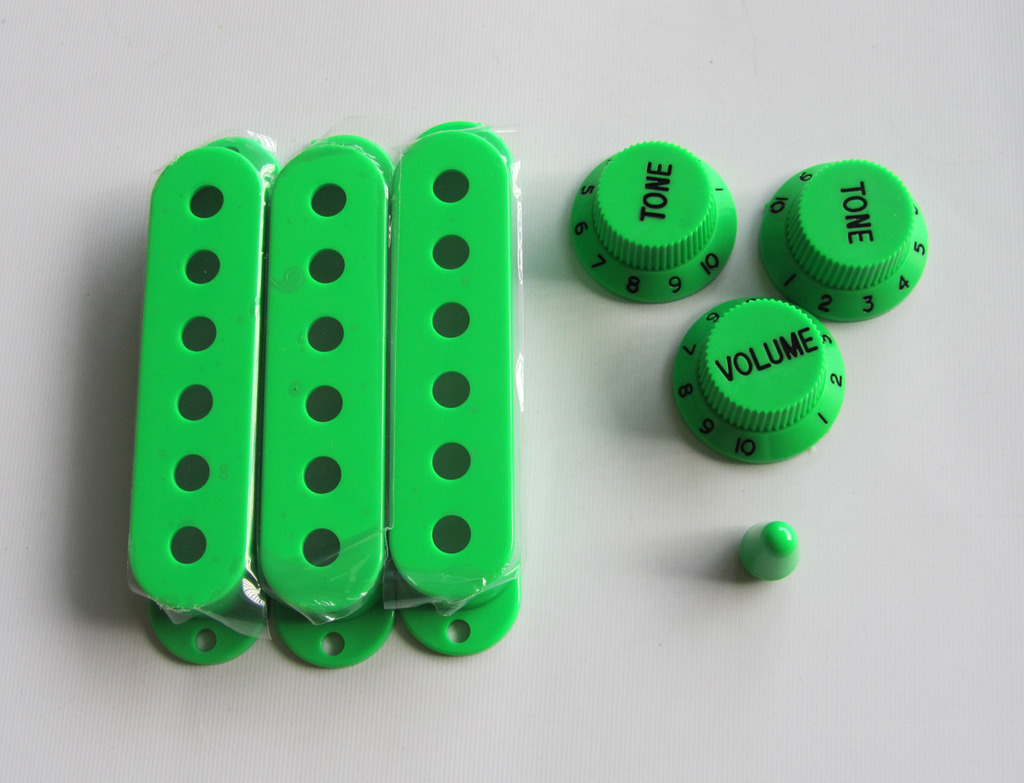 ST Style Green Guitar Pickup Covers Knobs and ST Switch Tip Cap for Strat