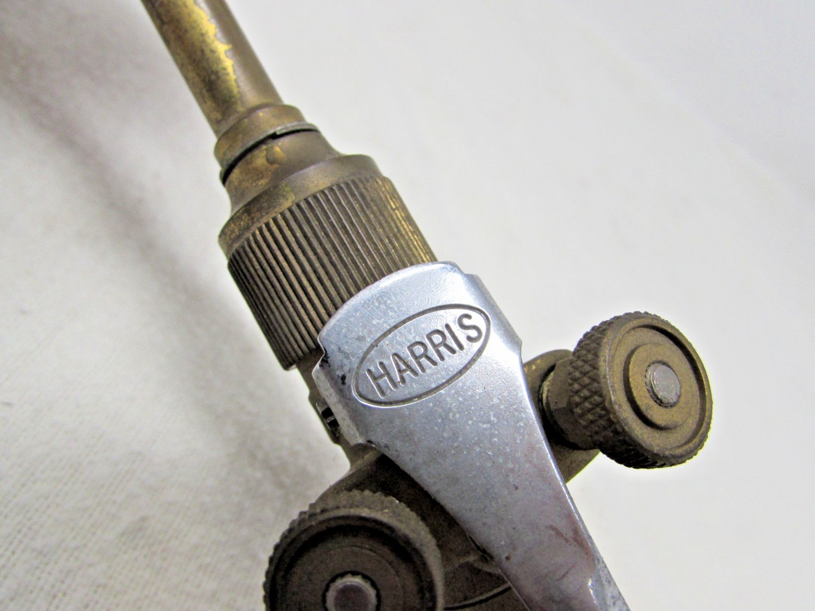 Vintage Harris Calorific Model 50-3 Oxy- Acet Torch with D 50 Tip Untested