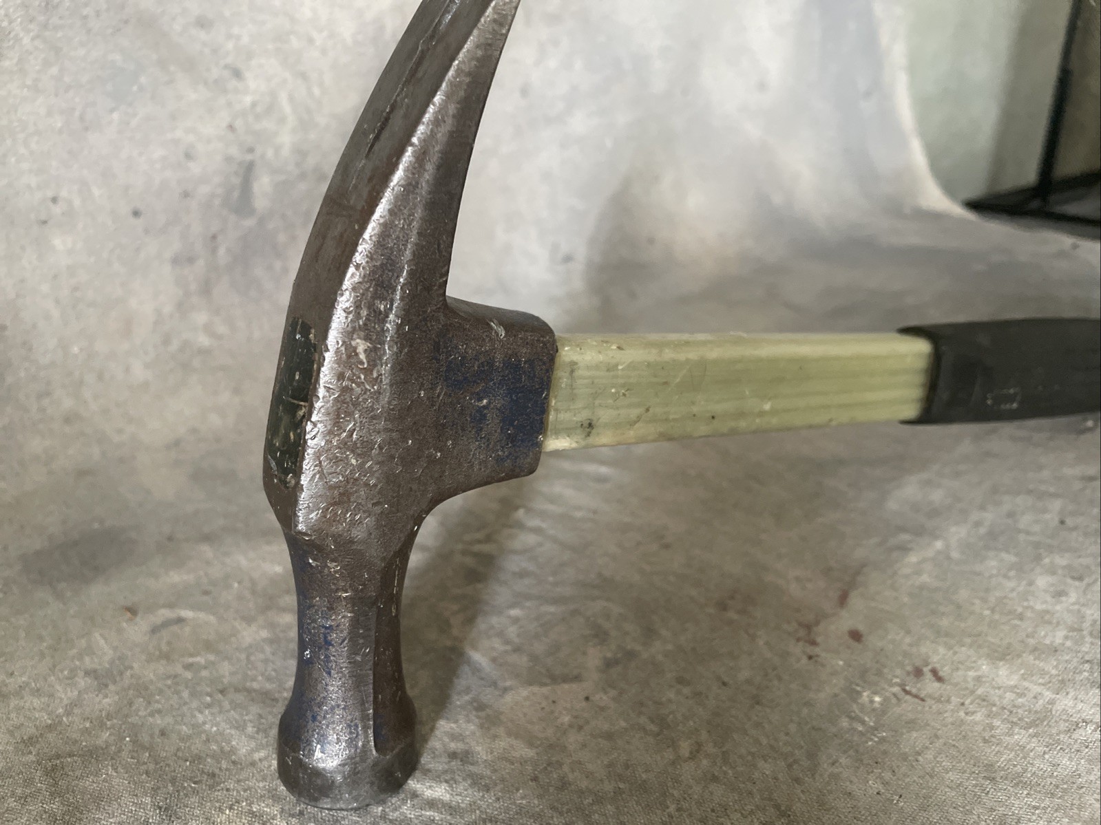 Klein 807-18 electrician hammer