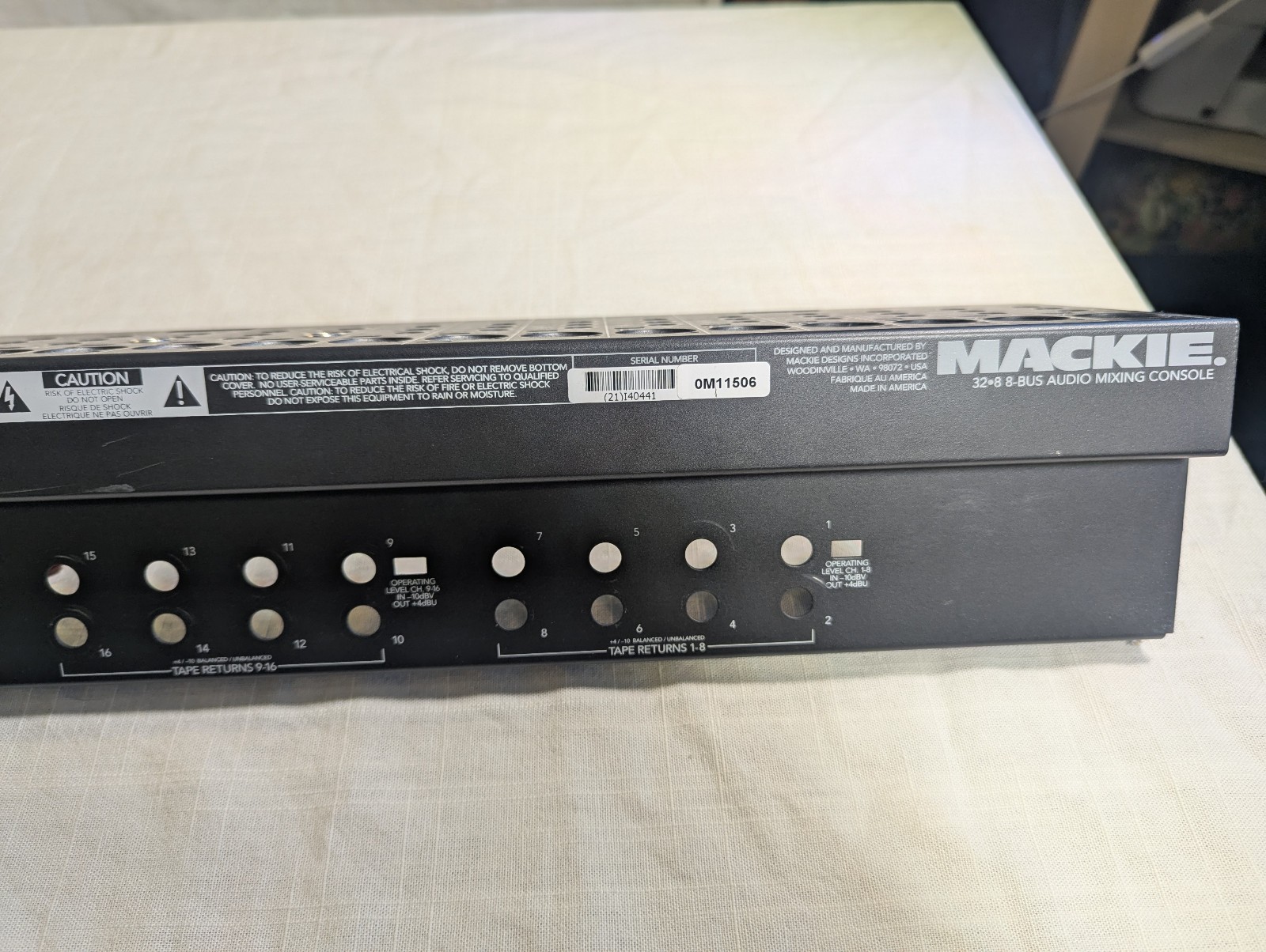 Mackie 32-8 Analog Mixing Console- Input Panel