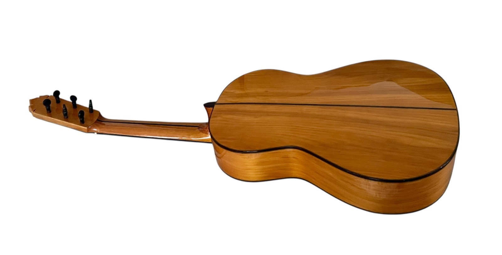 NEW Juan Montes Flamenco Guitar 132 w PEGS Cypress + Solid Spruce Top Made Spain