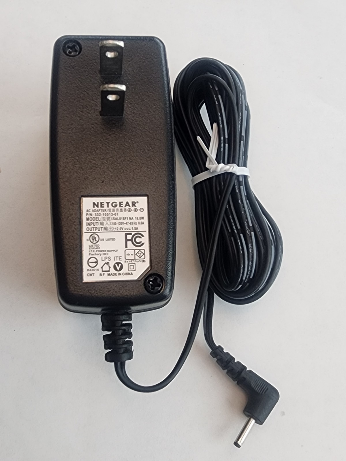OEM NETGEAR  SAL018F1 NA  332-10513-01   AC  ADAPTER 12V  1.5A    A3.1