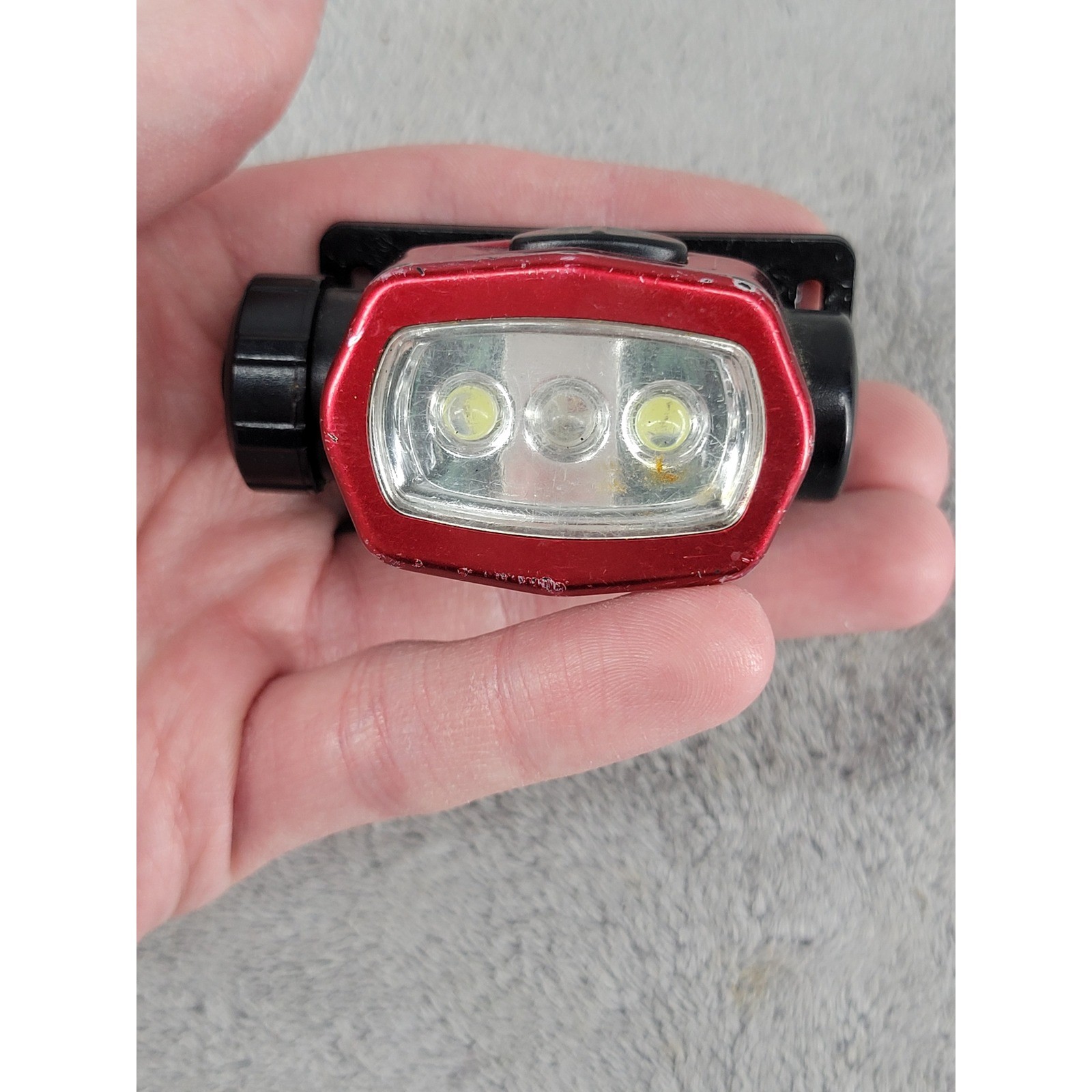 Red Metallic 3 LED Headlamp Lightweight Adjustable Tilt Compact Outdoor Light