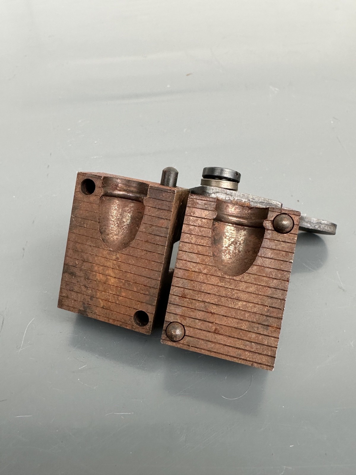 Lyman Ideal 452374 Single Cavity 45 Cal Bullet Mold