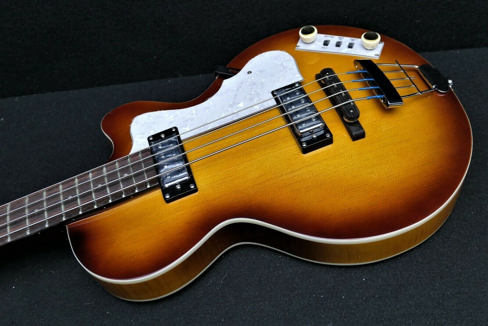 NEW HOFNER IGNITION PRO HI-CB-PE-SB CLUB BASS GUITAR SUNBURST Tea Cup's & FLATS