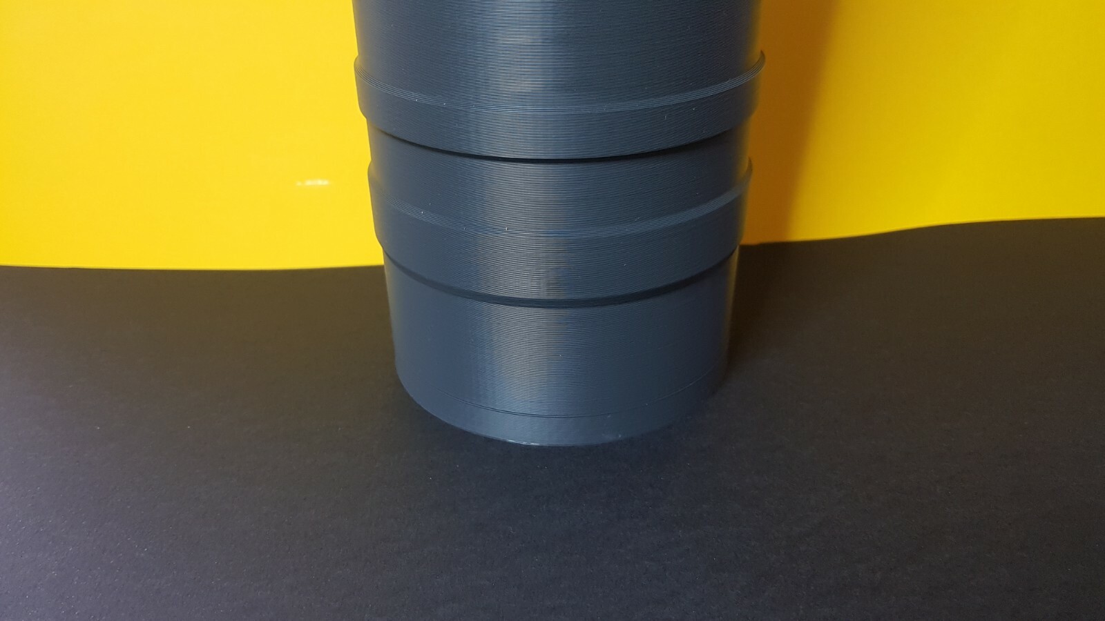 Replica PLASTIC 105mm M393 projectile. full sized - 3D printed. (unpainted)