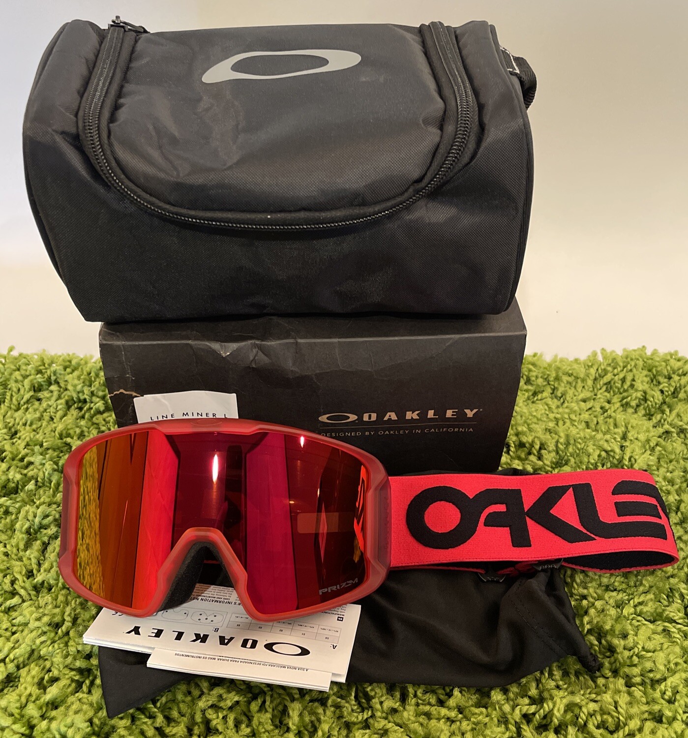 Brand New OAKLEY Line Miner L Snow Goggles Redline Prizm Torch Iridium $161