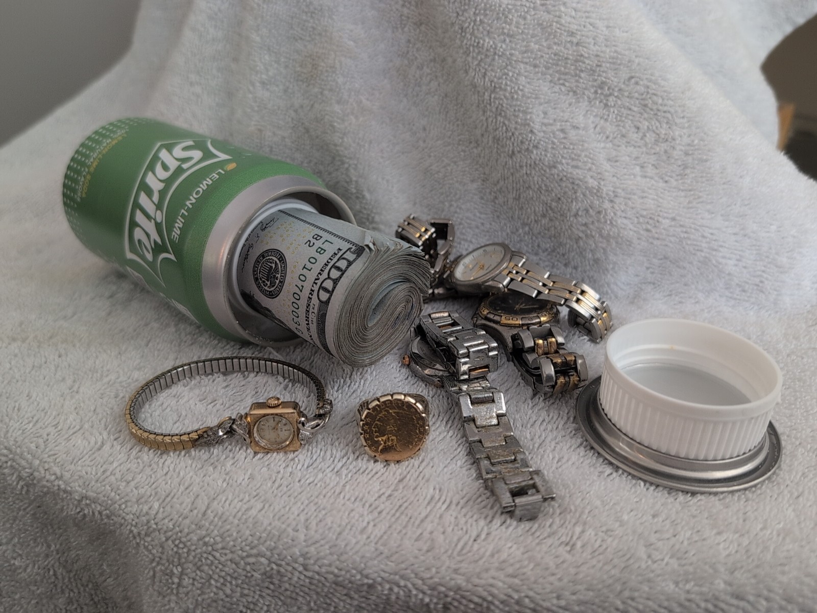 12oz Sprite Soda Can Safe Hidden Storage. Hide Money, Jewelry & Valuables