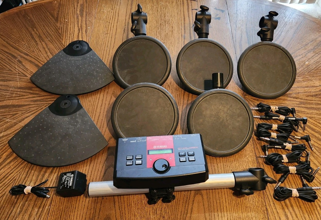 Yamaha DTXPLORER Electronic Drum Set With Trigger Source Module & Wires NO POLES