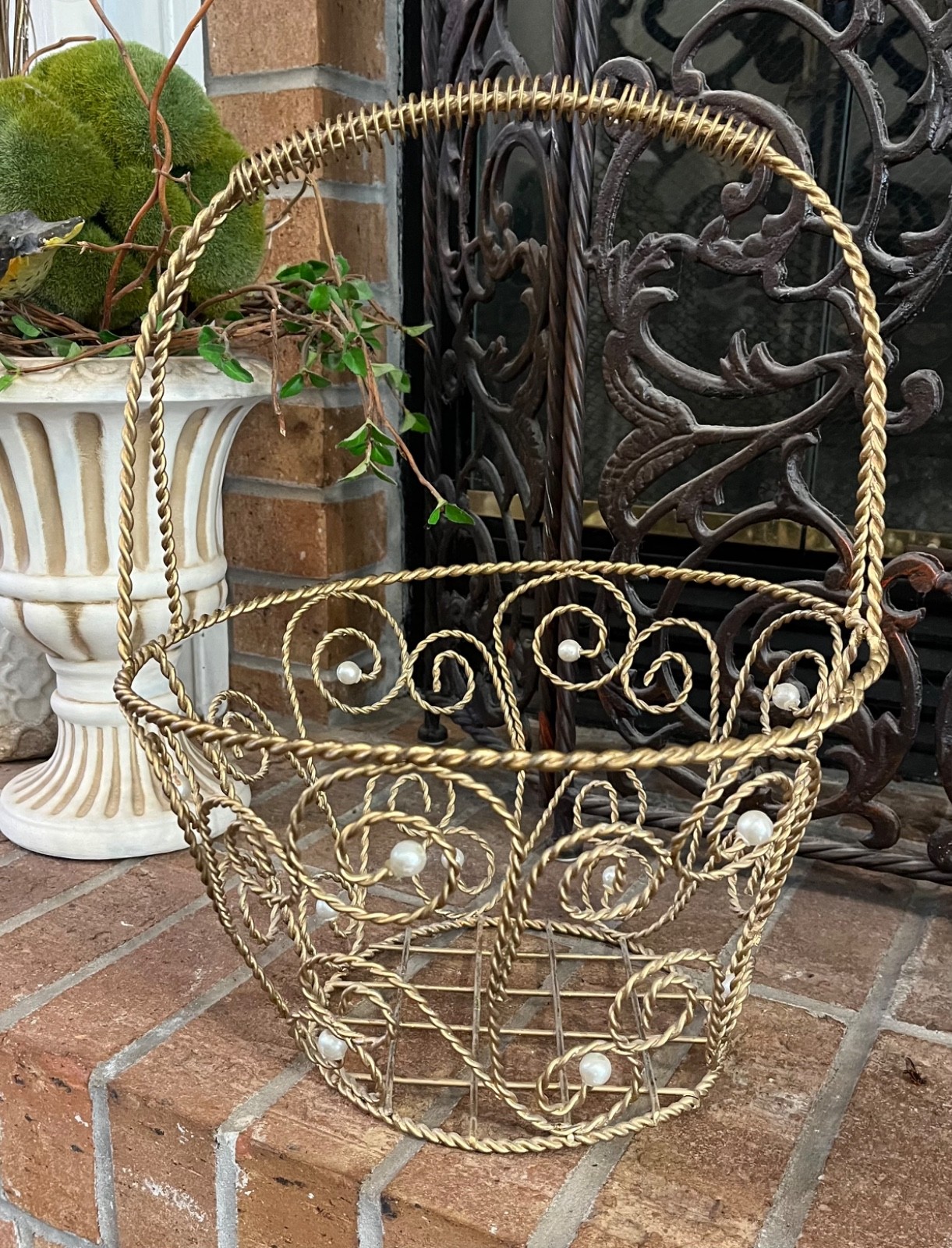 Gold tone wire basket with faux pearls. Beautiful basket!