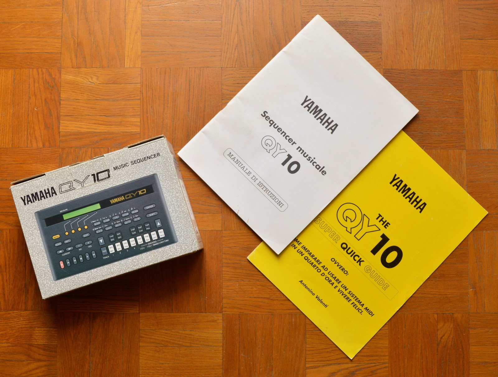 Yamaha QY10 MIDI Sequencer Drum Machine Synth Korg