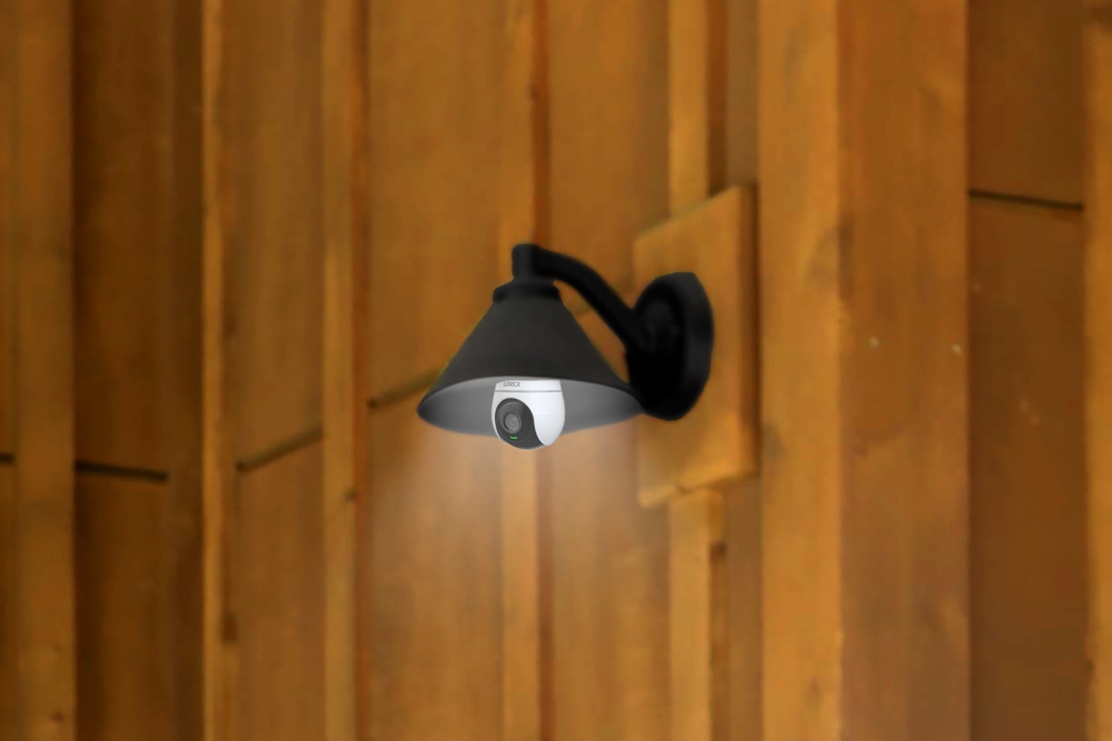 Lorex 2K Wi-Fi Smart Lightbulb Camera - (Open Box)