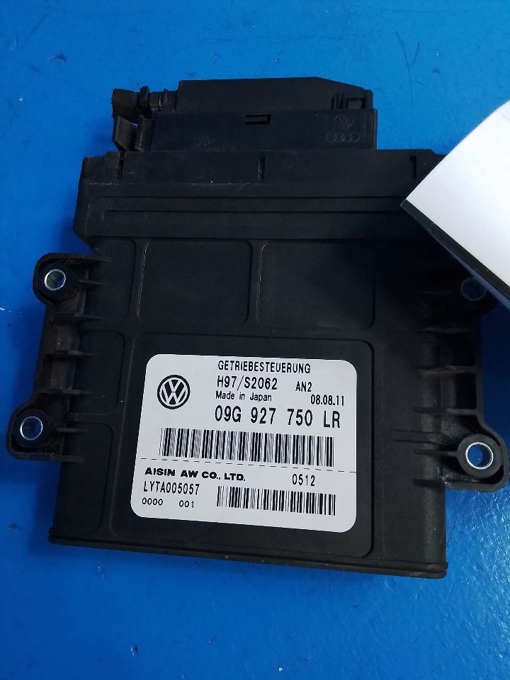 Volkswagen Tiguan 2012 Chassis ECM Transmission Left Hand Fender Fits 12 TIGUAN