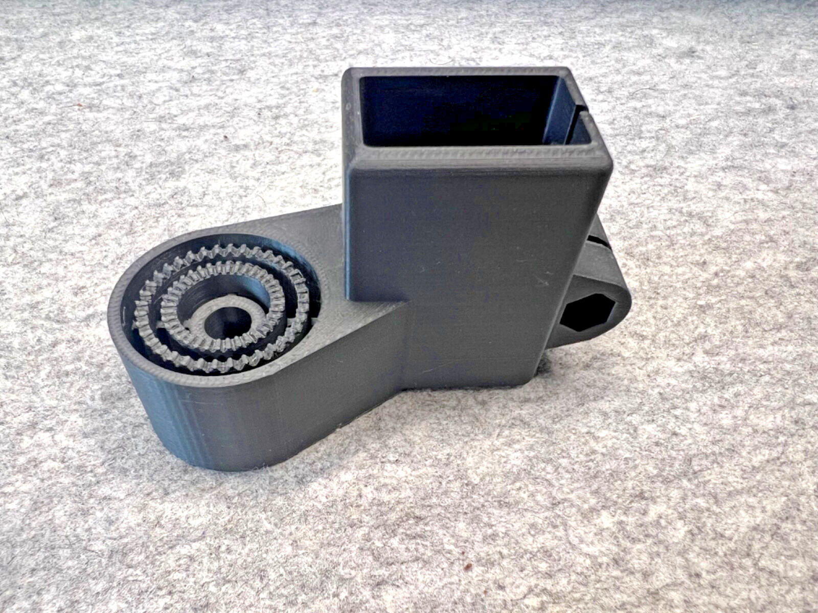 Simmons Titan 50 Drum Mounting Bracket