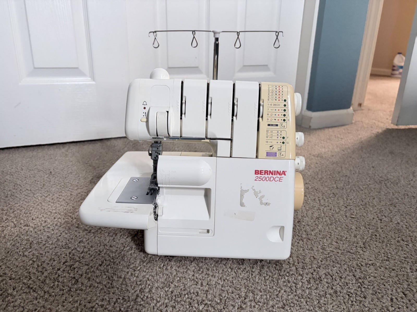 Bernina Serger/Overlocker  2500DCE (Used, Working)