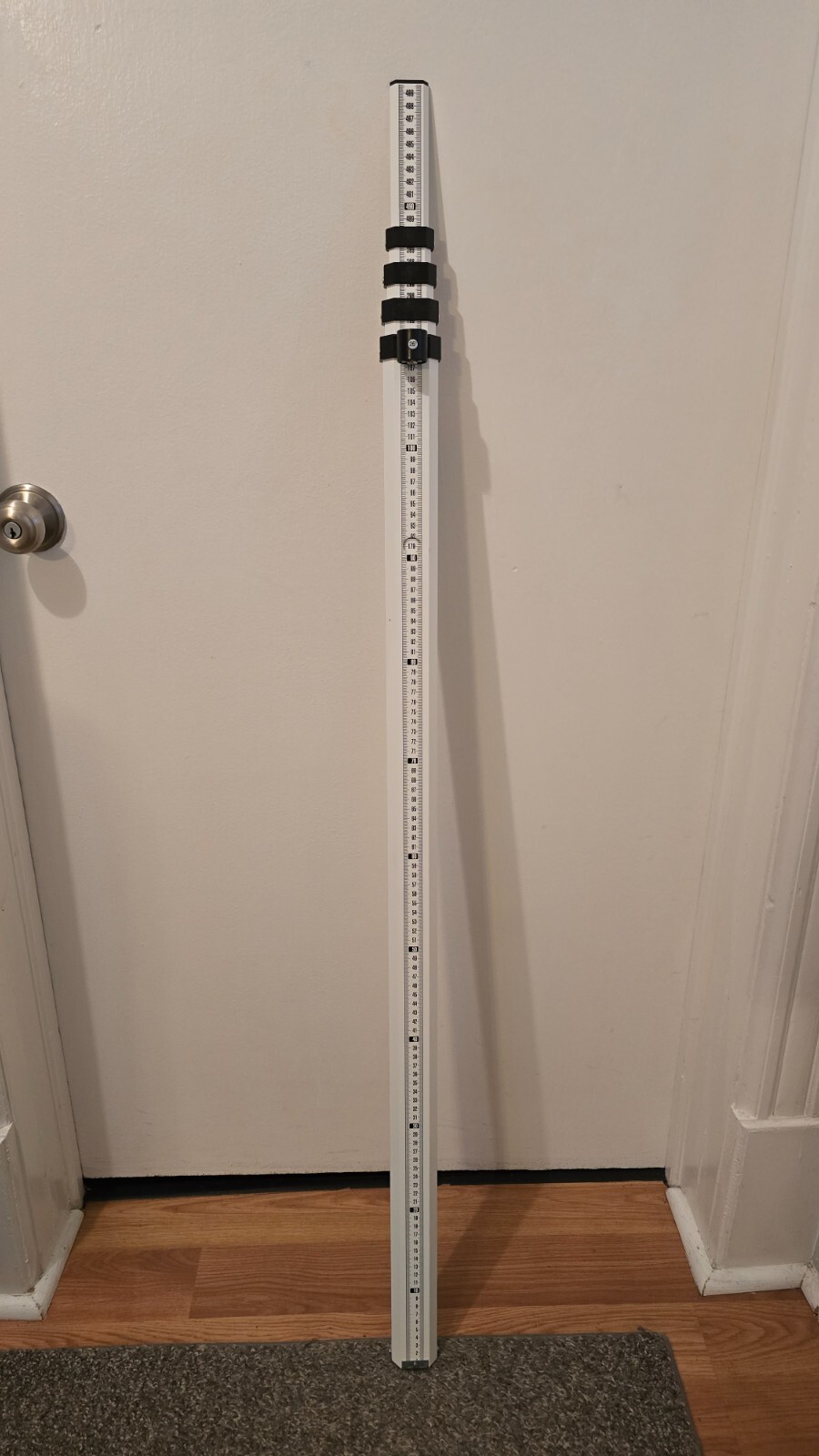 NEDO - ALUMINIUM TELESCOPIC LEVELING STAFF - adjustable bubble - NEW