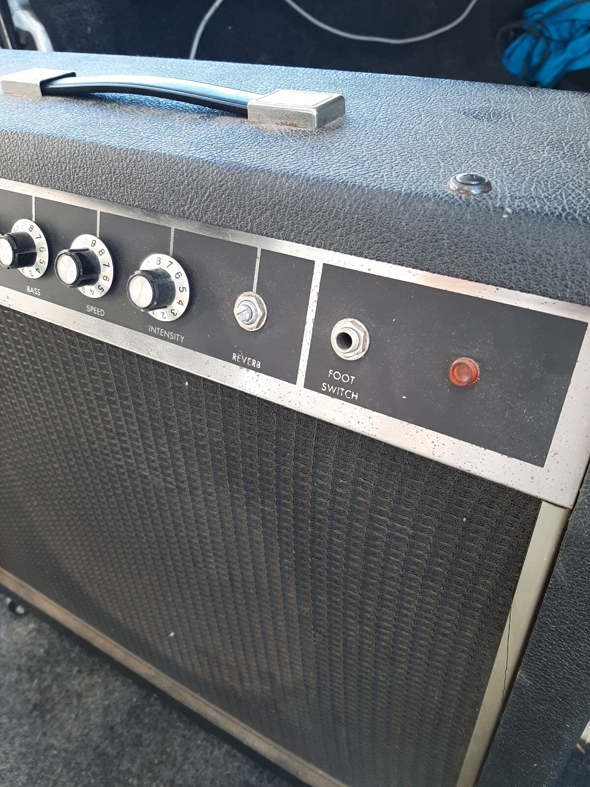 Gibson F-30 Guitar Amplifier NEEDS REPAIR