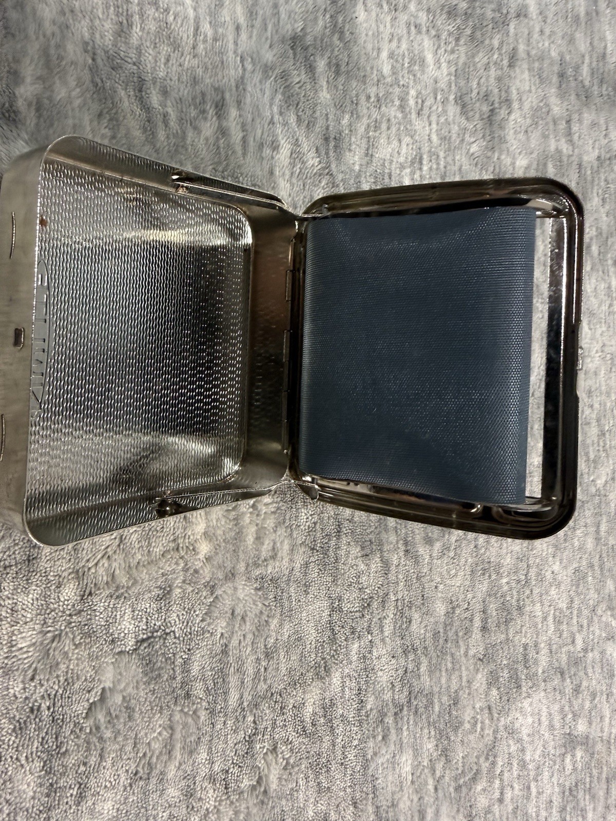 Nulite Automatic Cigarette Rolling Box Sun Moon Design Metal