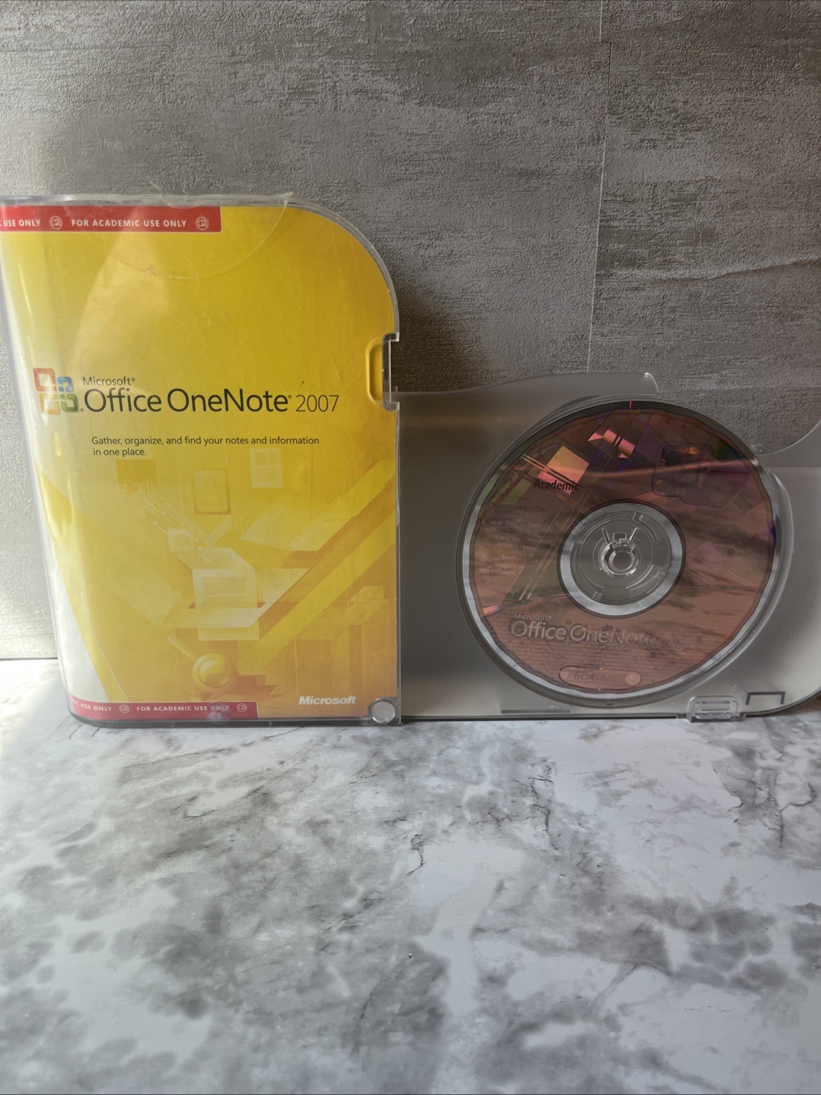 Microsoft Office OneNote 2007 Academic CD w/ Key Untested Clean Disc Windows