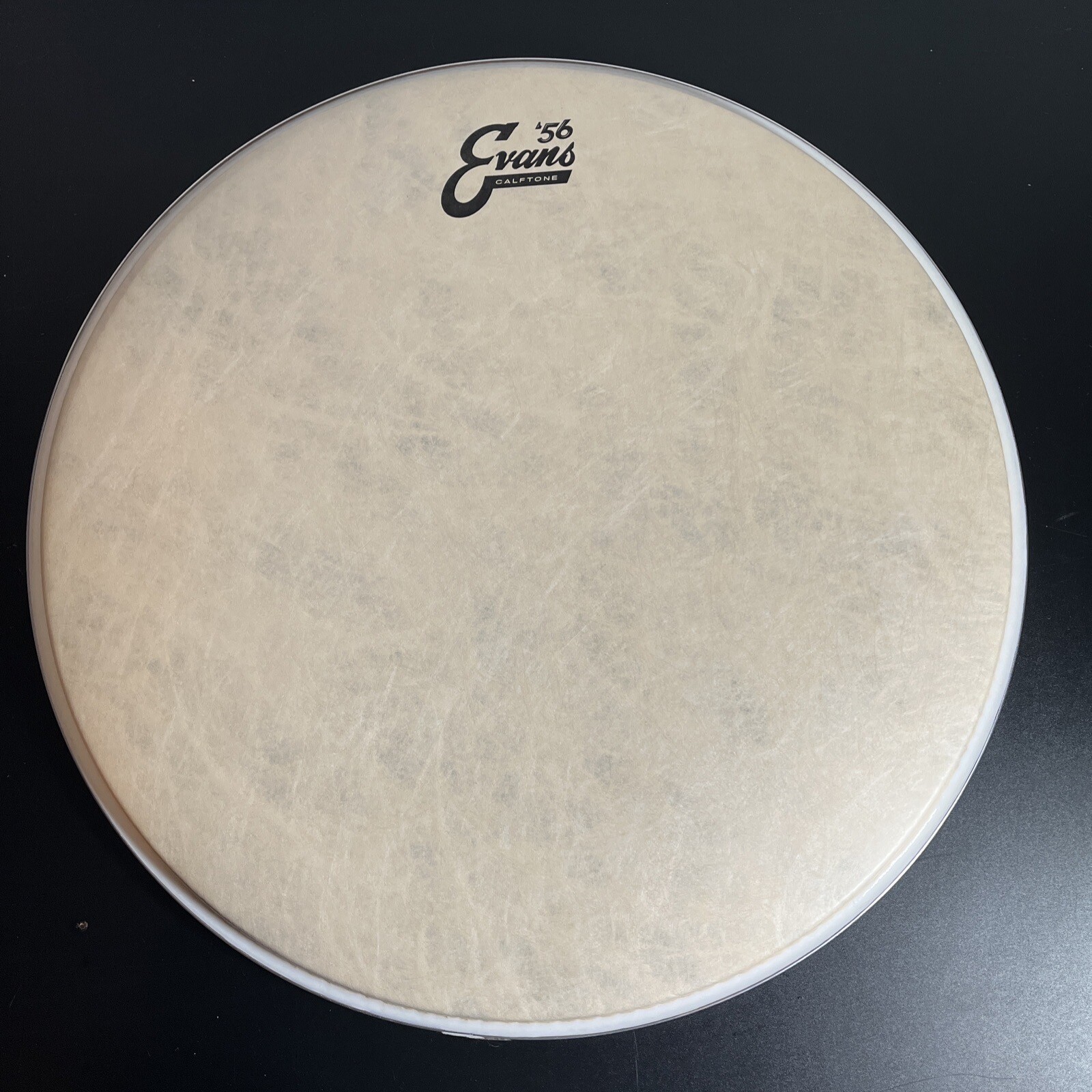Evans Calftone Bass Drum Head, 18 Inch