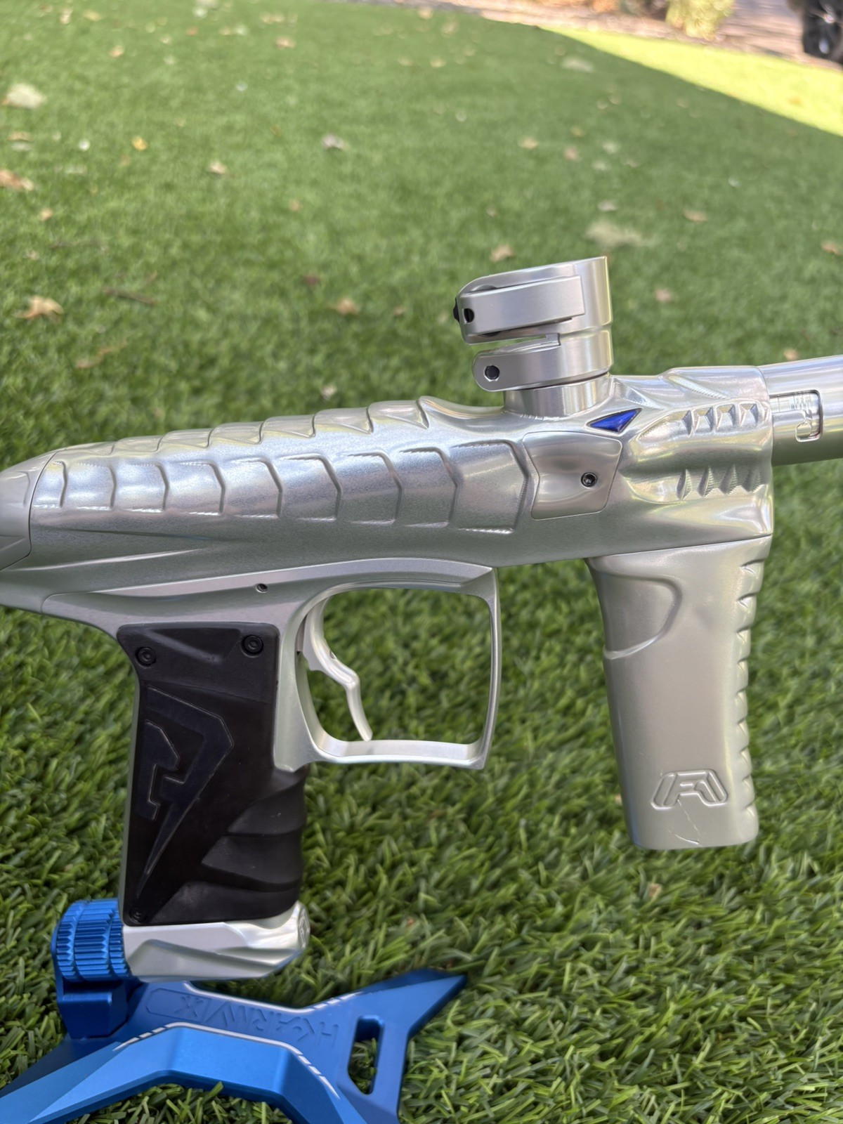 Field One Force Dragon V2 Paintball Marker - Pure Silver