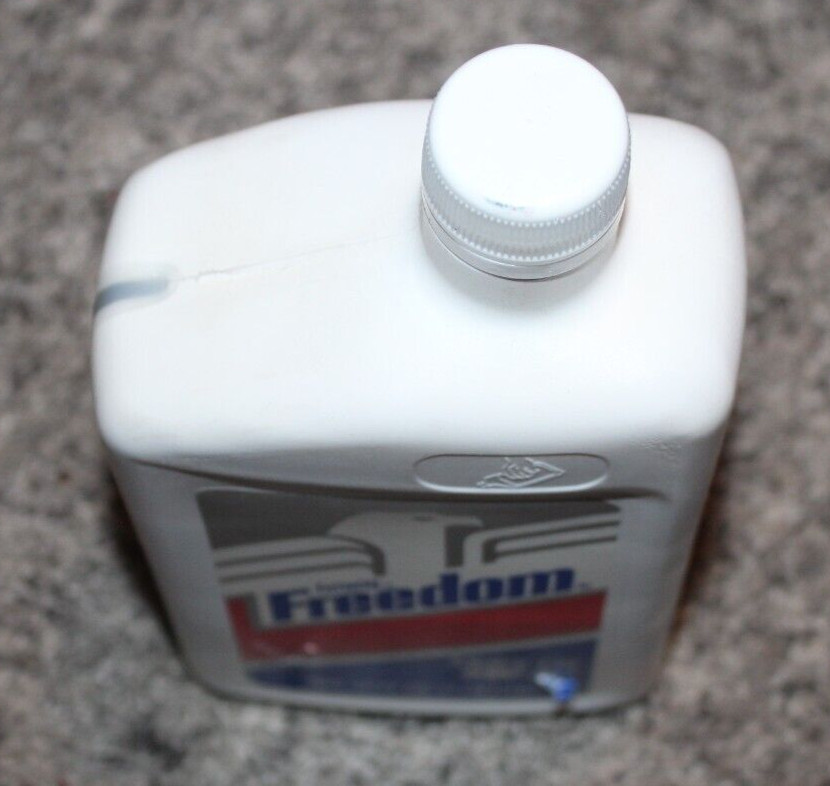 RARE VINTAGE NOS 1-QT AMWAY FREEDOM MOTOR OIL SYNTHETIC 15W-30 DATED 1988