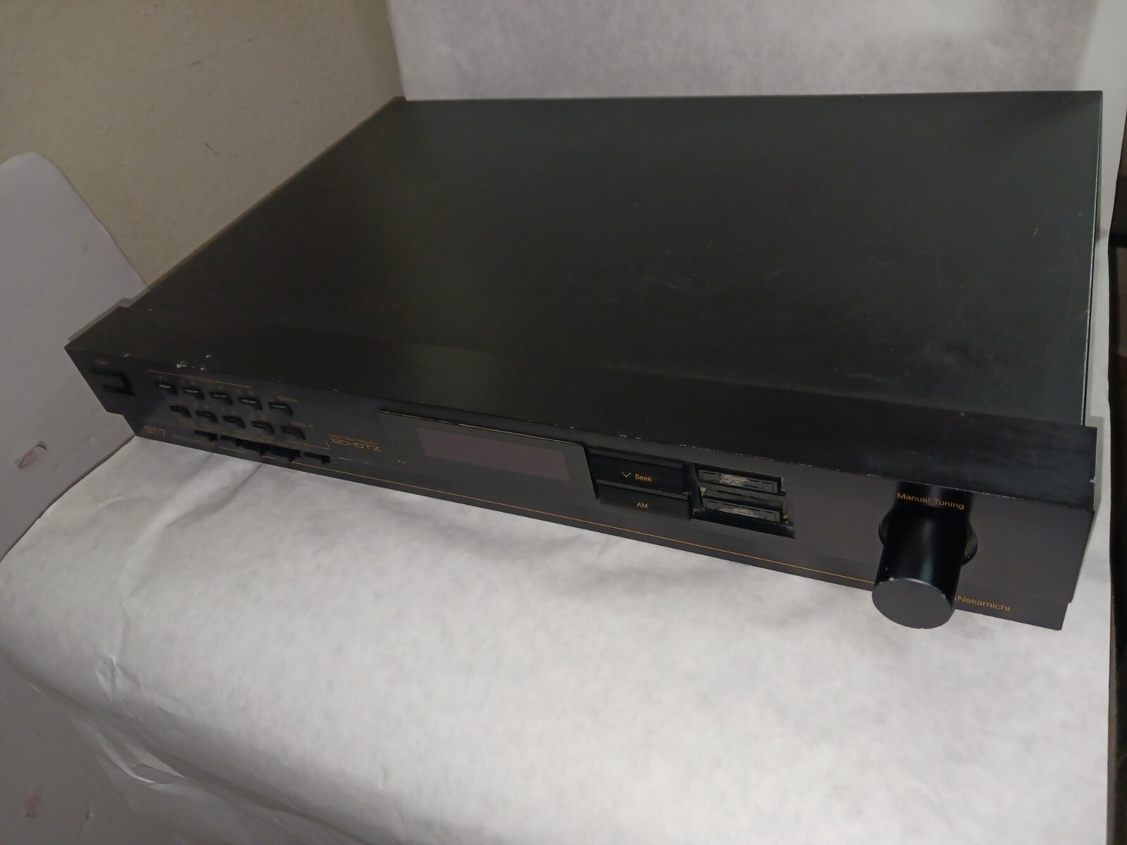 Nakamichi ST-7 Schotz Noise Reduction Vintage AM/FM Tuner