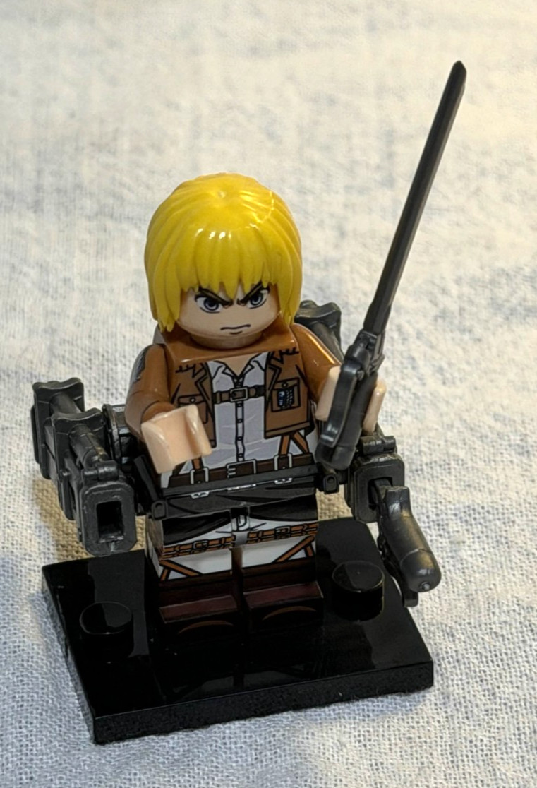 Armin Arlet - Custom Minifigure- Attack On Titan Themed