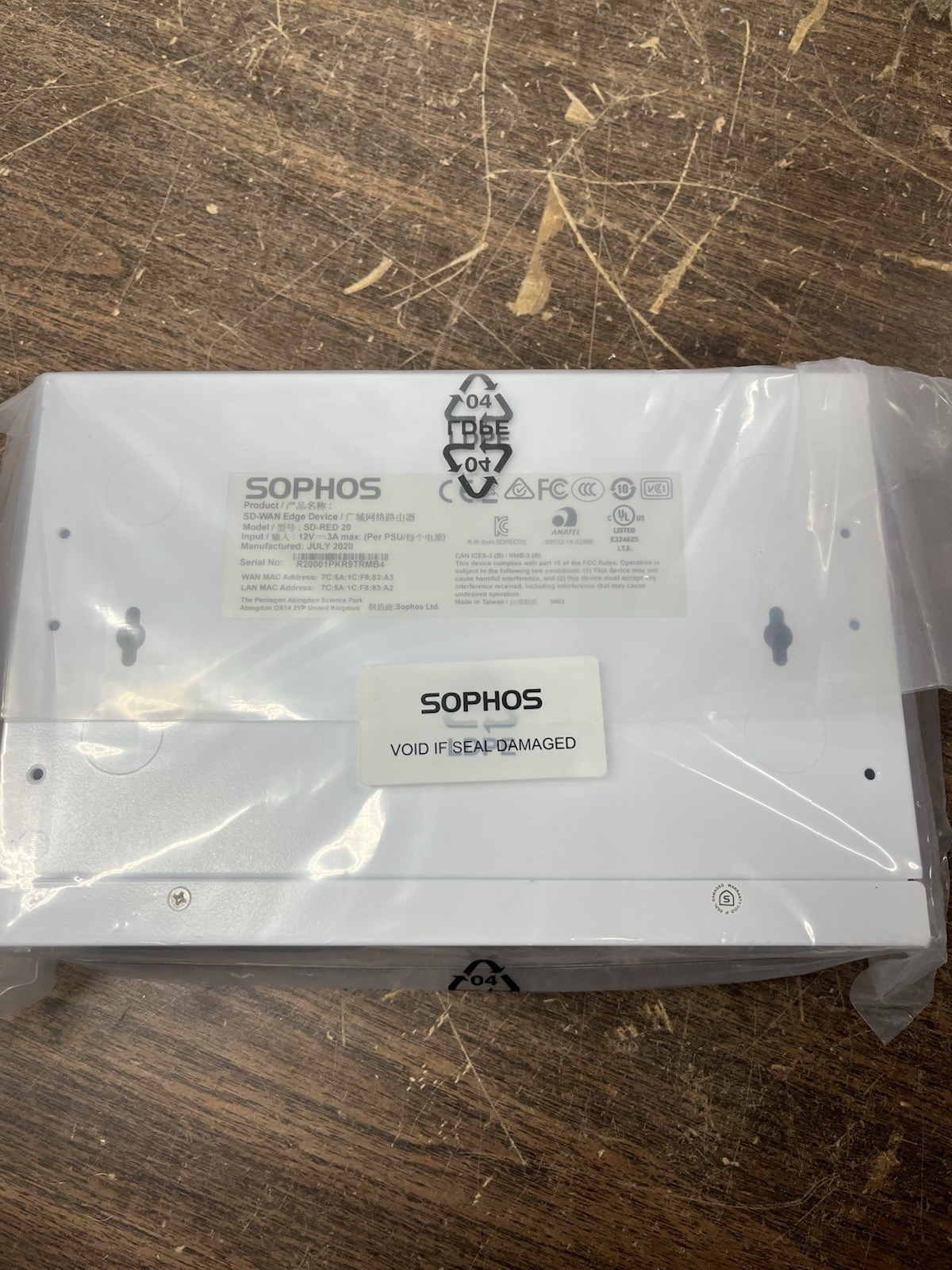 U24043 Sophos SDRed 20 SDWAN Edge Device 4 LAN Ports No Power Ada G1N