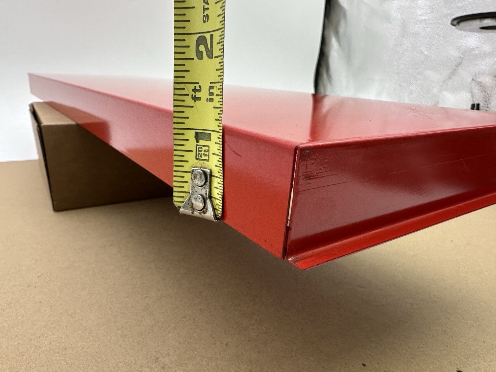 Snap-on KRA380 Roll Cab Sliding Parts Tray 21.5'' Wide x 6'' Deep x 1'' High Red