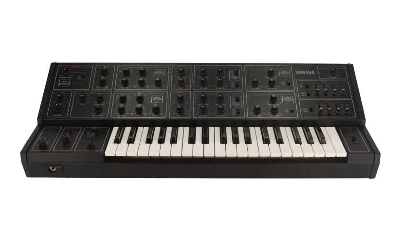 Yamaha CS15 37-Key Monophonic Duophonic Analog Synthesizer CS-15 From Japan