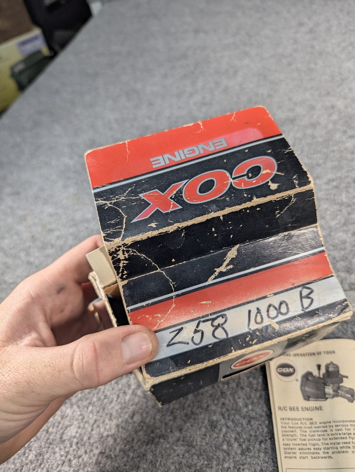 COX R/C BEE .049 No. 360 Model Airplane Engine NIB-Never Ran!