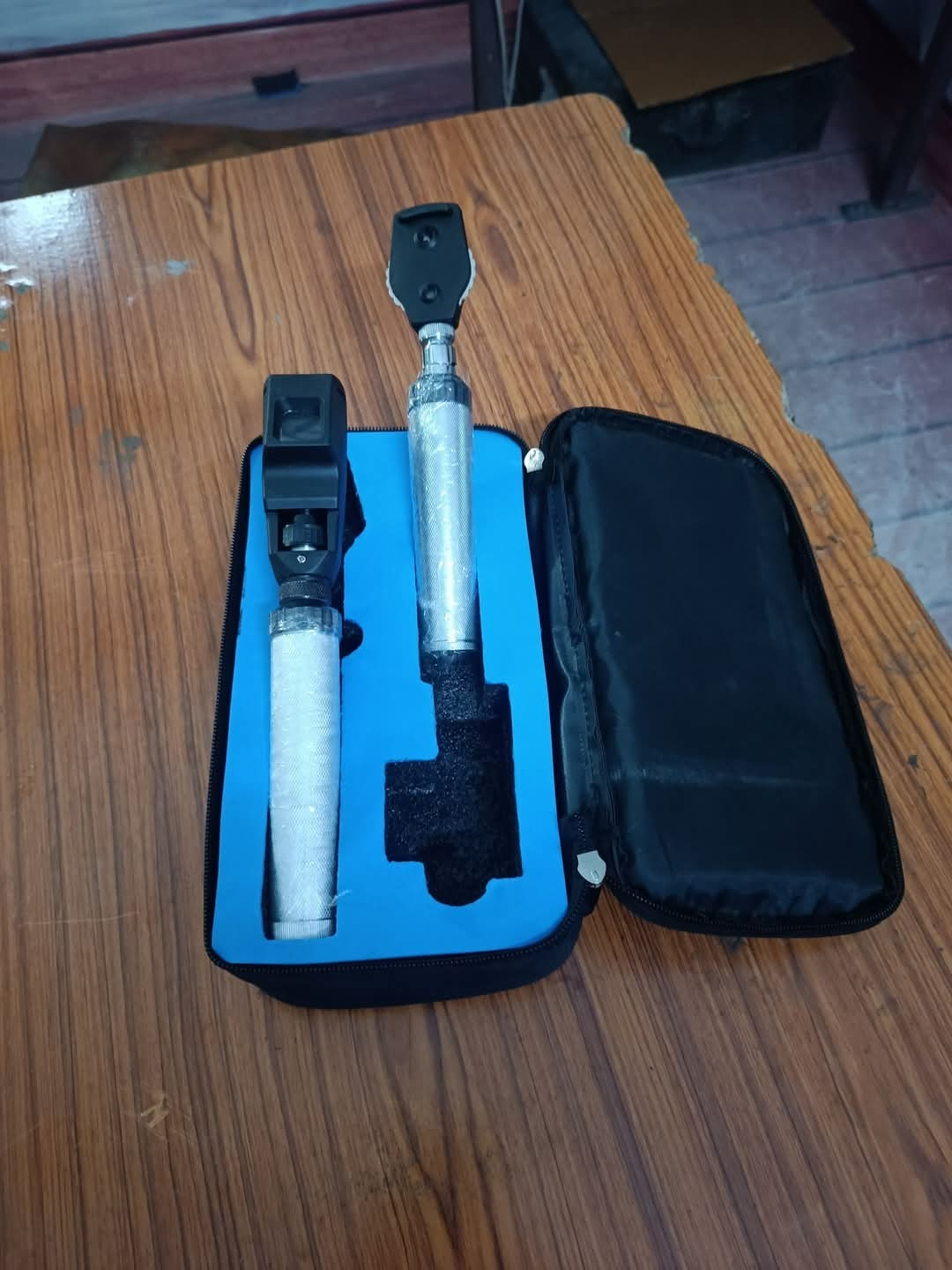 Comboset of Streak retinoscope and direct ophthalmoscope Rechargeable