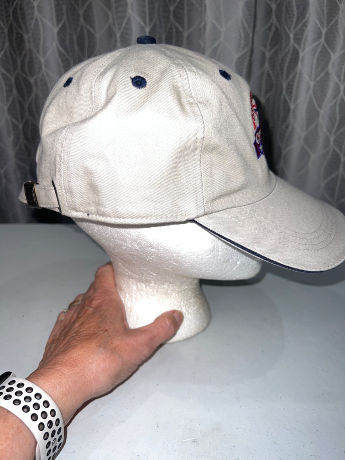 Western Amateur 100th Championship 2002 Ivory w RWB accents Hat Cap Strap Buckle