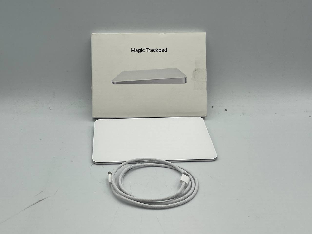 Apple Magic Trackpad - White Multi-Touch Surface TYPE C