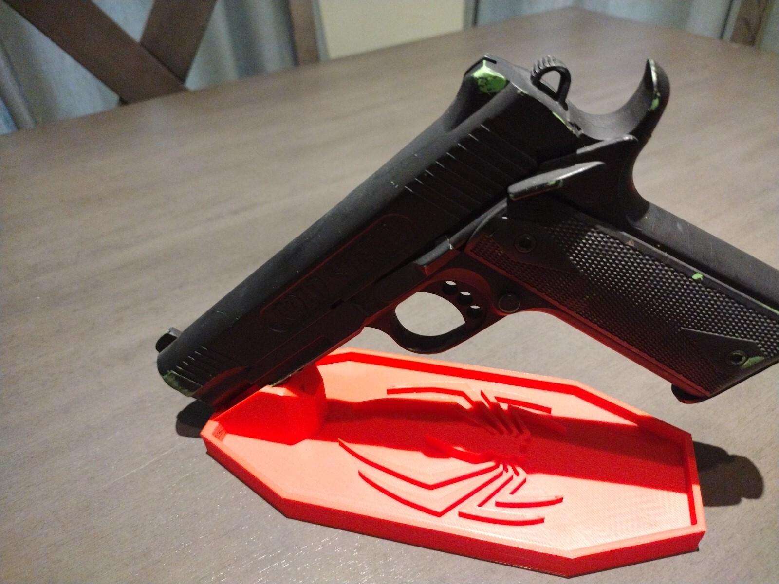 3D Printing Custom Airsoft Gun Stand Gun