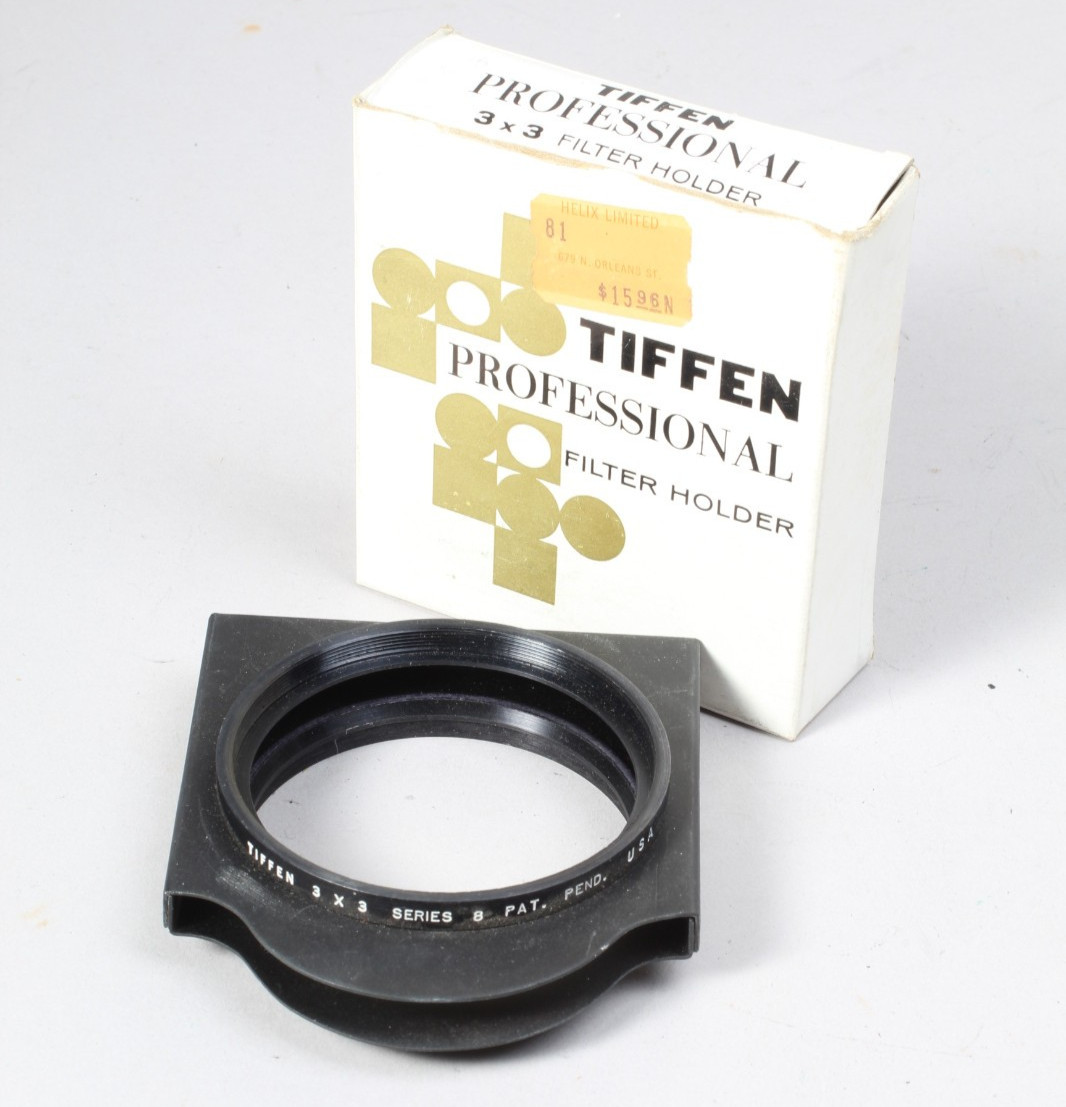 TIFFEN PROFESSIONAL FILTER HOLDER IN THE BOX W 62MM LENS MOUNT RING