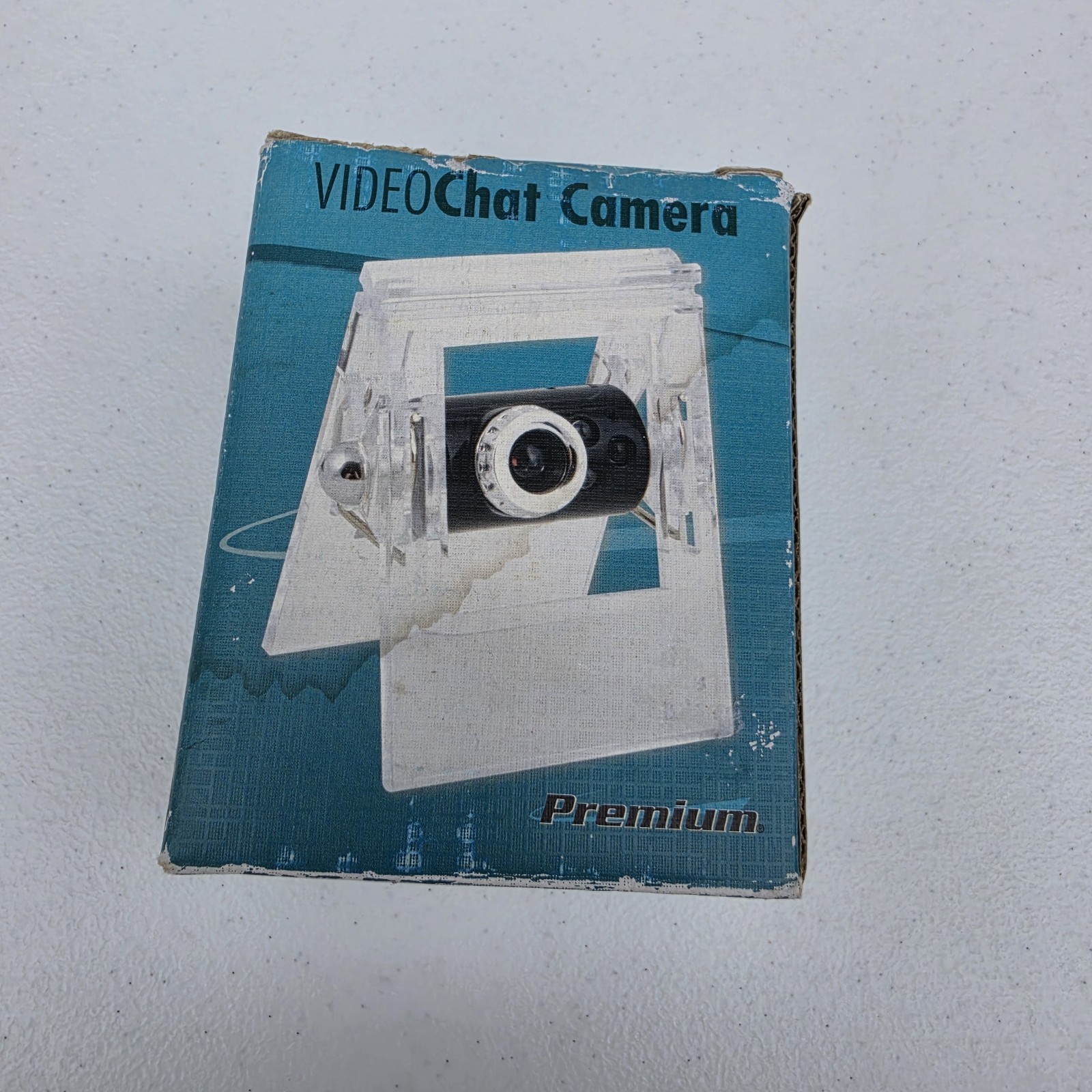 Webcam Video Chat Camera Premium USB 2.0 In box, stands or clips to monitor