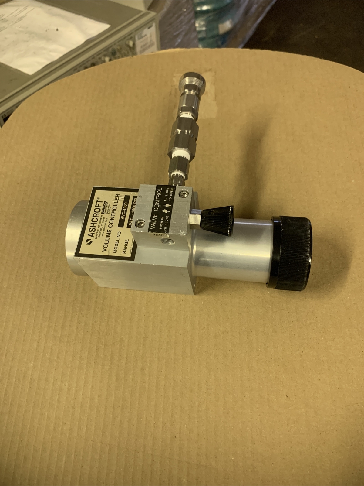 ASHCROFT AVC-1000 Pressure Volume Controller