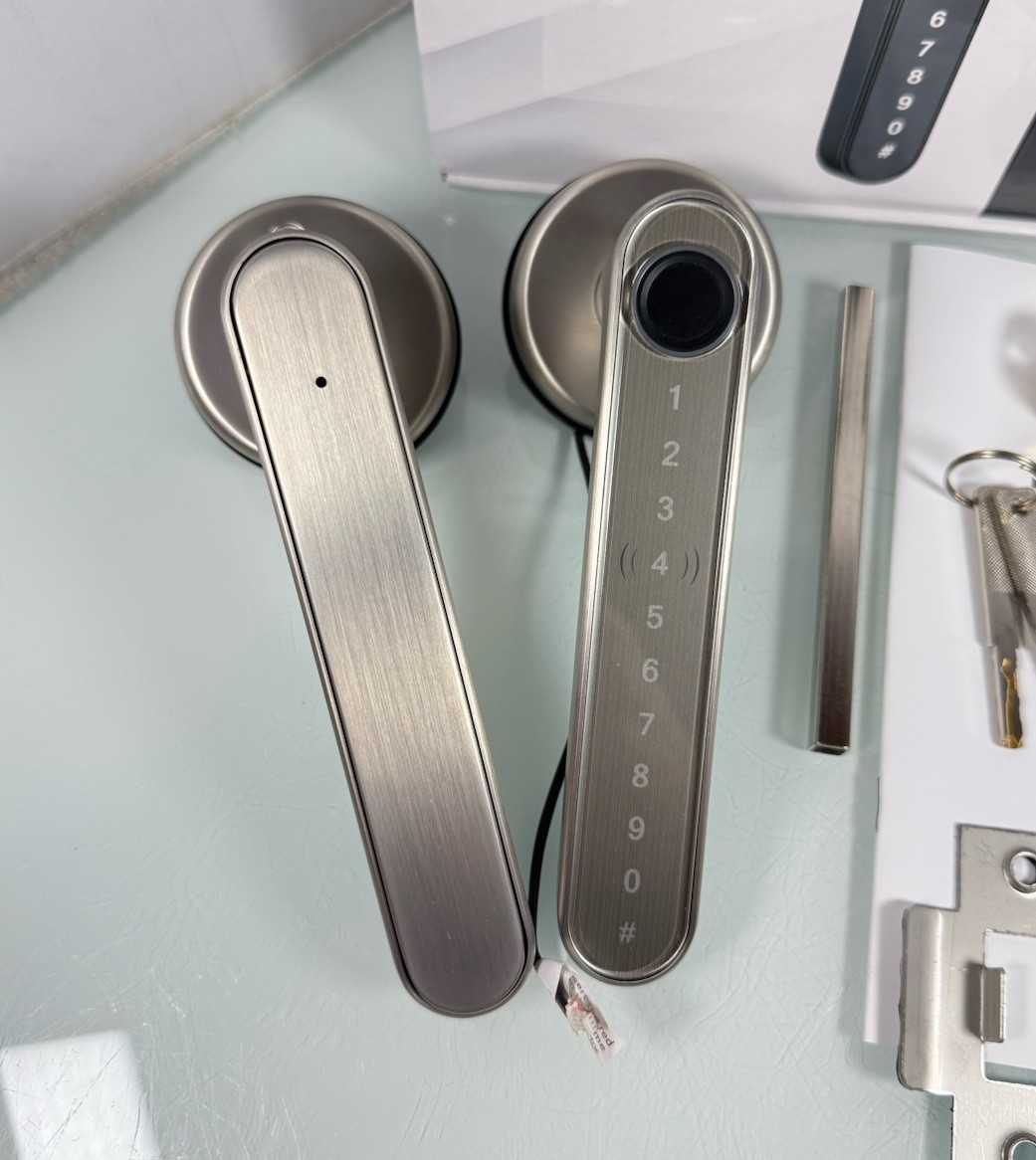 Hoowiser Smart Lock Fingerprint Keyless Code App Entry Door Lock Handle - Silver