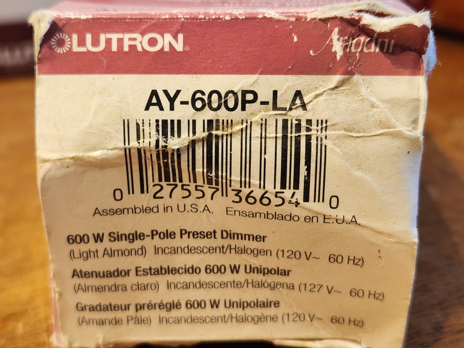 NOS Lutron Ariadni AY-600P-LA 600 W Single-Pole Preset Dimmer Light Almond