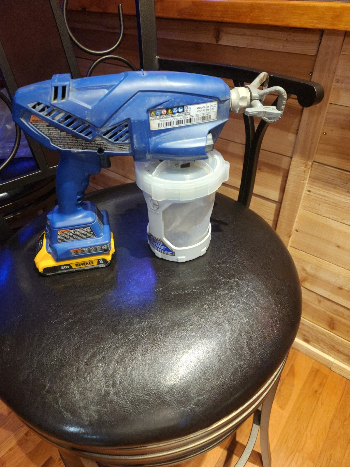 Graco TC Pro Cordless Handheld Airless Paint Sprayer 20V 17N166 Addtl tip & cups