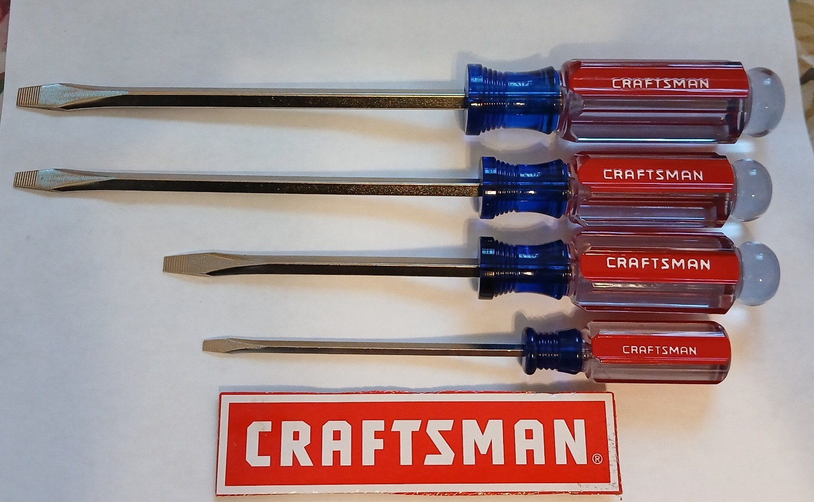 Craftsman 4pc Slotted Screwdriver  1/4 x 6in  1/4 x 4in 3/16 x 4in 3/16 x 6in