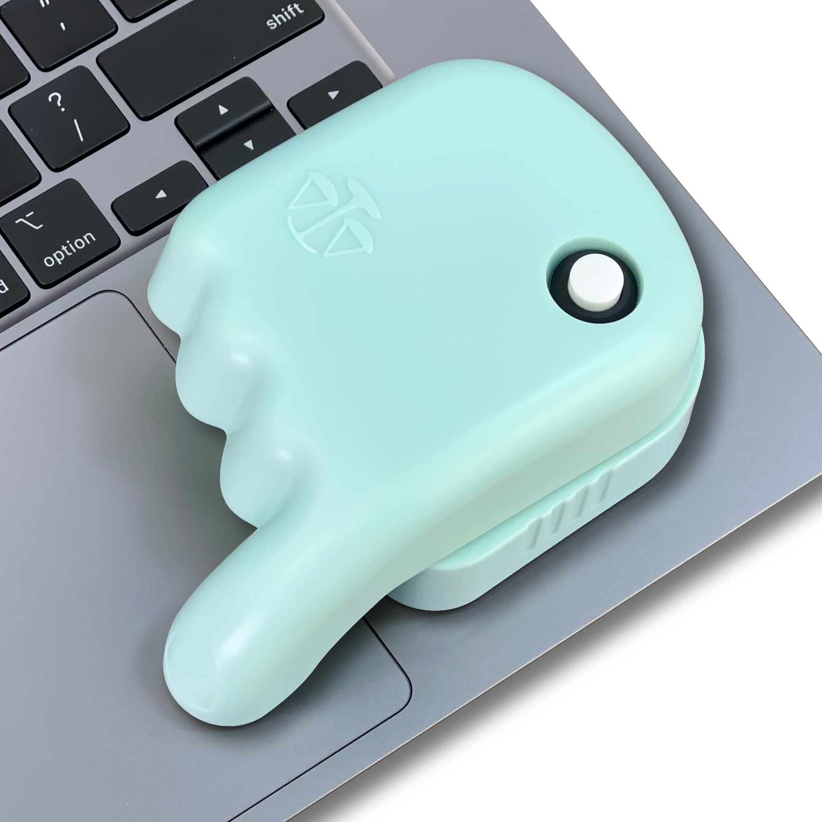 Laptop Touchpad Mouse Jiggler - Doesn't Require Mouse – AA Battery Powered