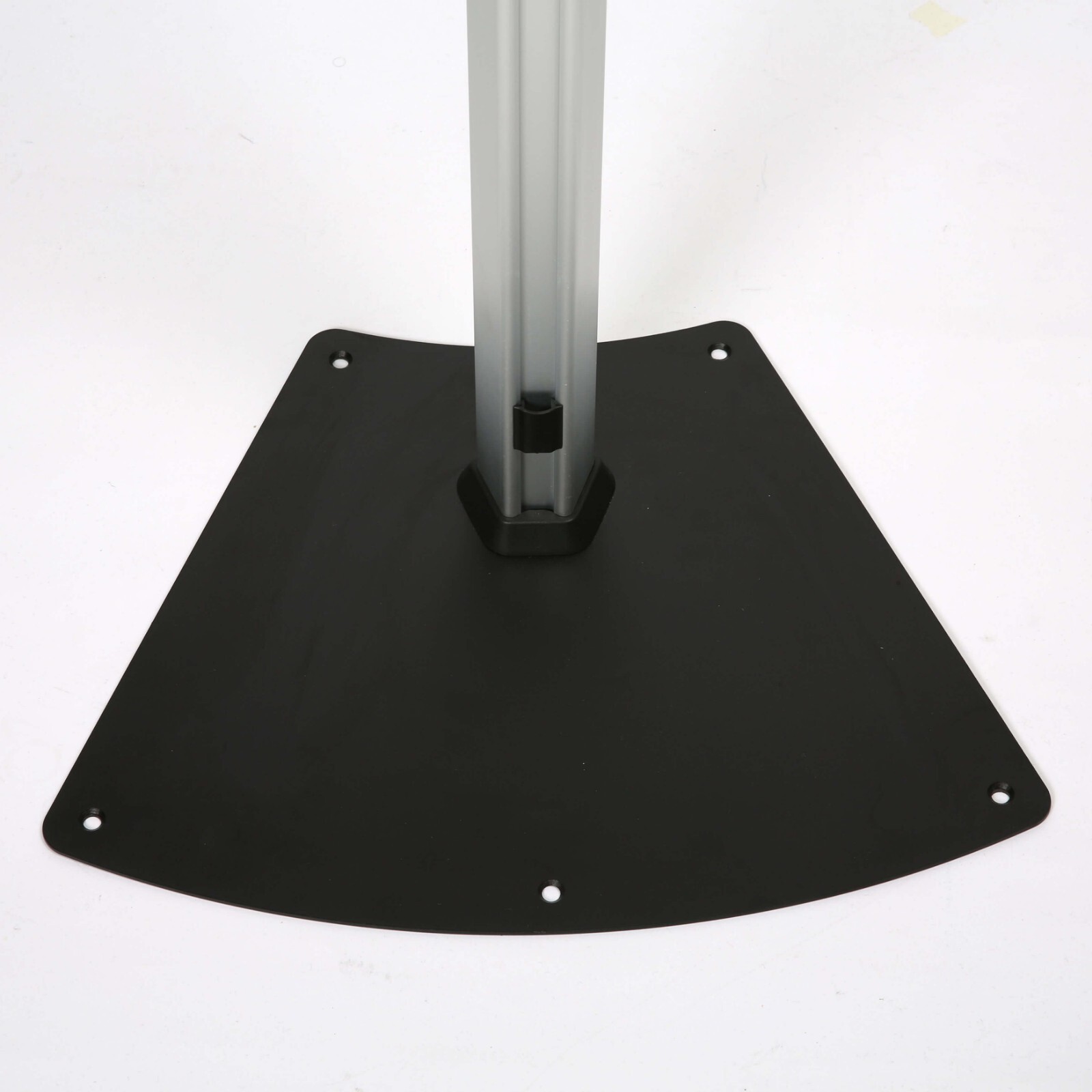 Floor Standing Lockable Secure Tablet Kiosk Adjustable Height with 90� Tilt
