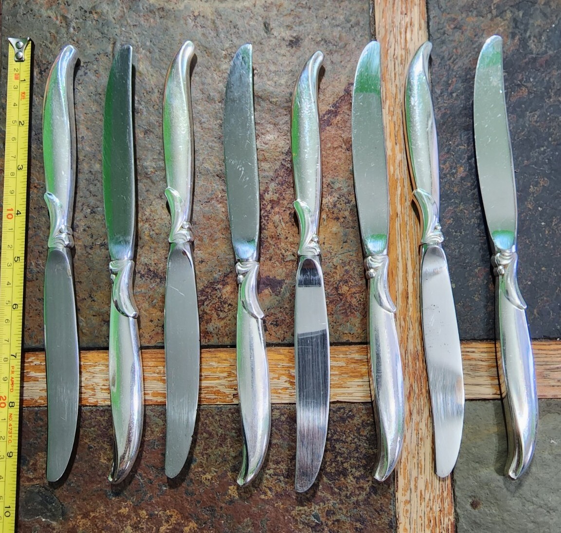 ✅️LOT OF 8 MID-CENTURY c1956 FLAIR"9 1/2"SILVERPLATE MODERN HOLLOW PLACE KNIVES