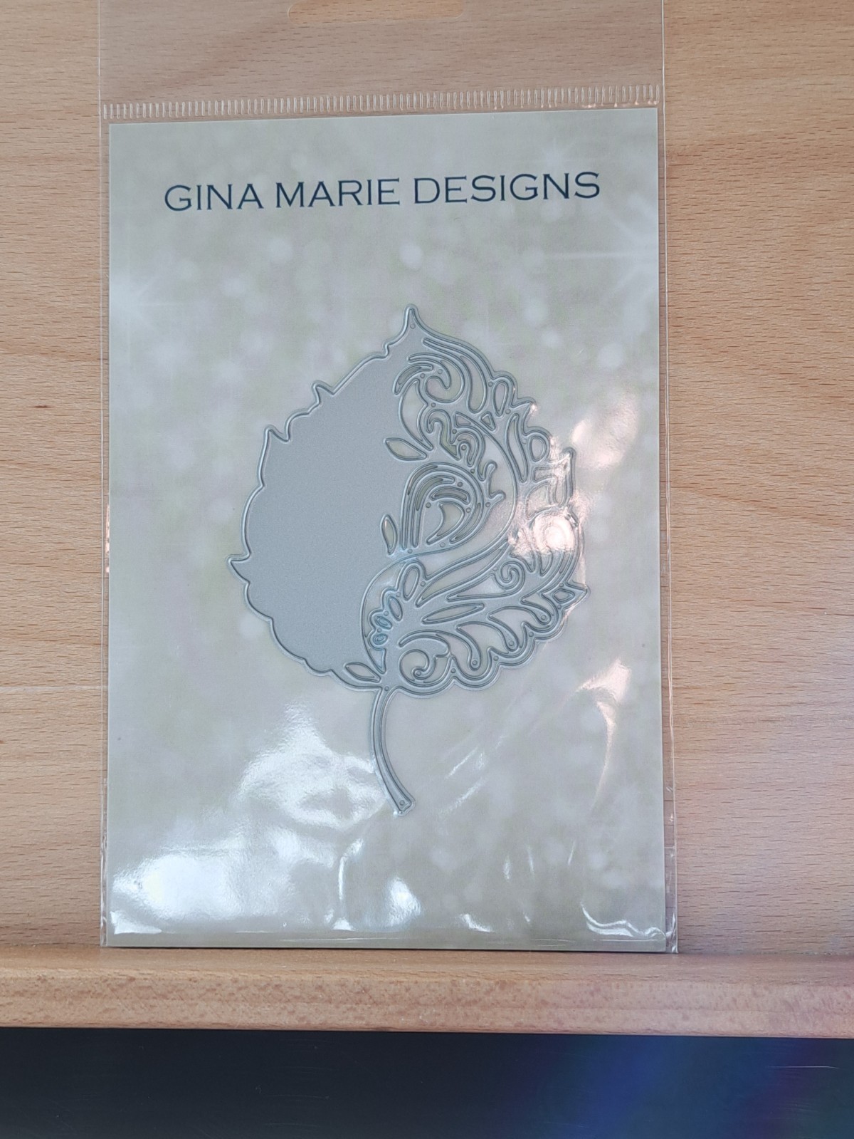 774 Gina Marie Designs Flourished Filigree Leaf Leaves Craft Cutting Die